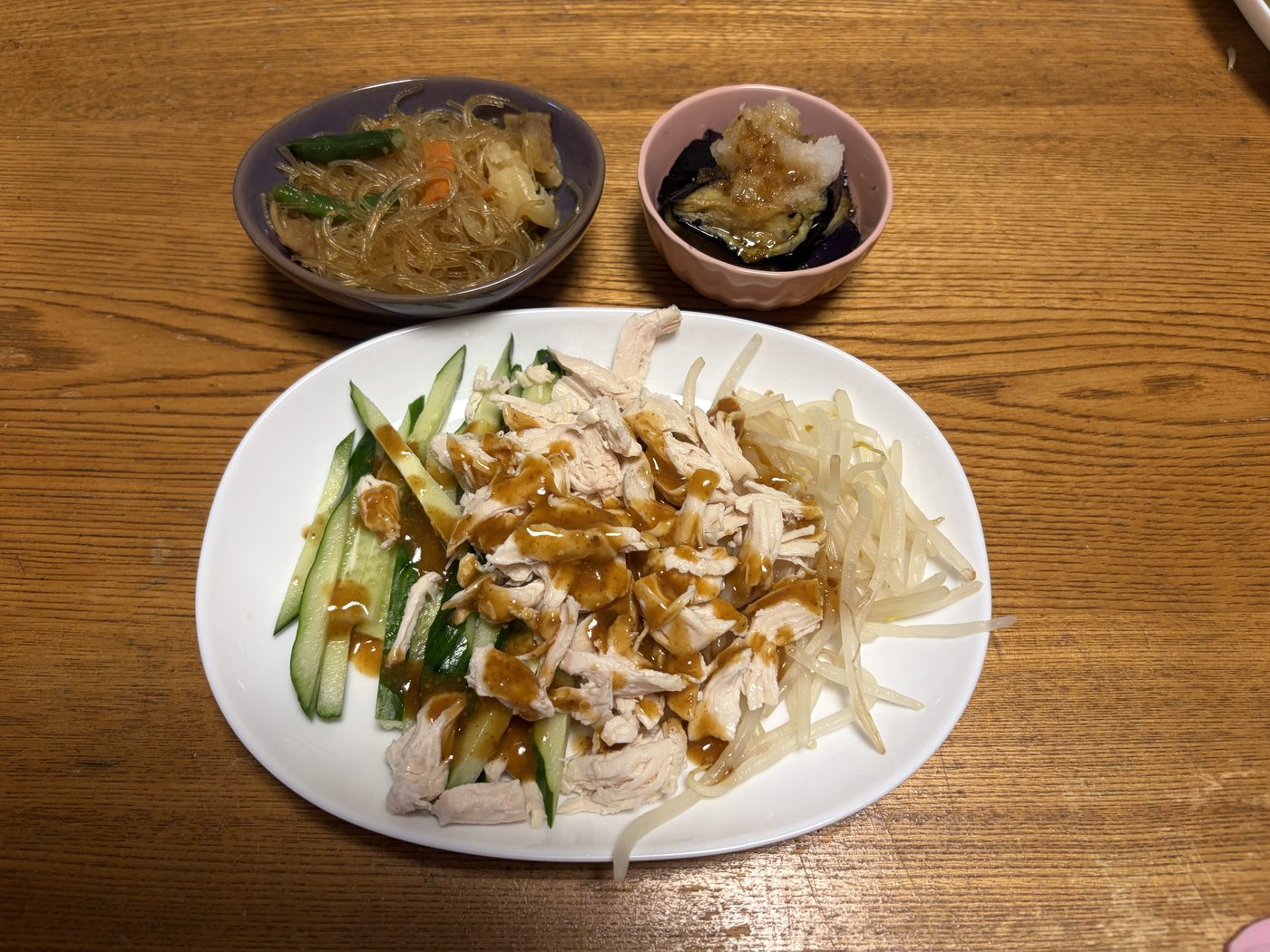 献立③：ゆで鶏（ささみ・きゅうり・もやし）・揚げ茄子の大根おろし添え・チャプチェ